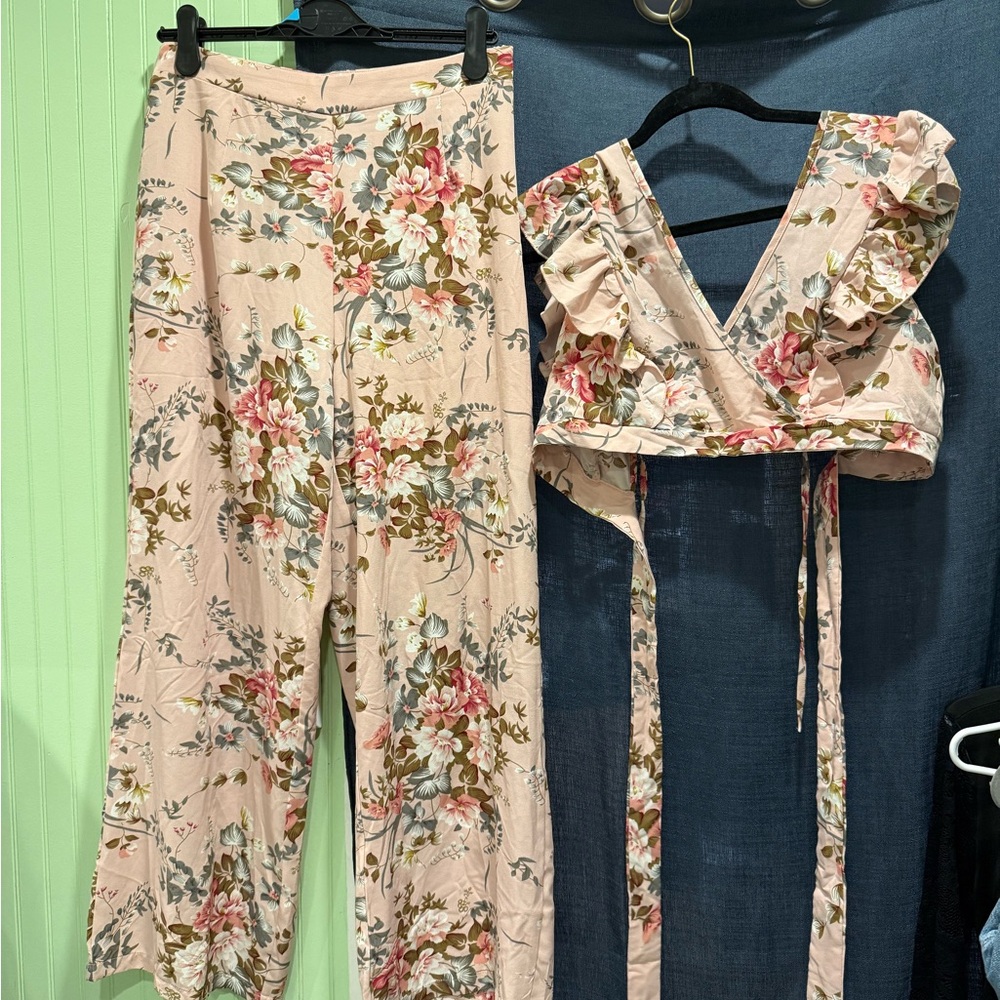 SHEIN Floral Two-Piece Set in Pink